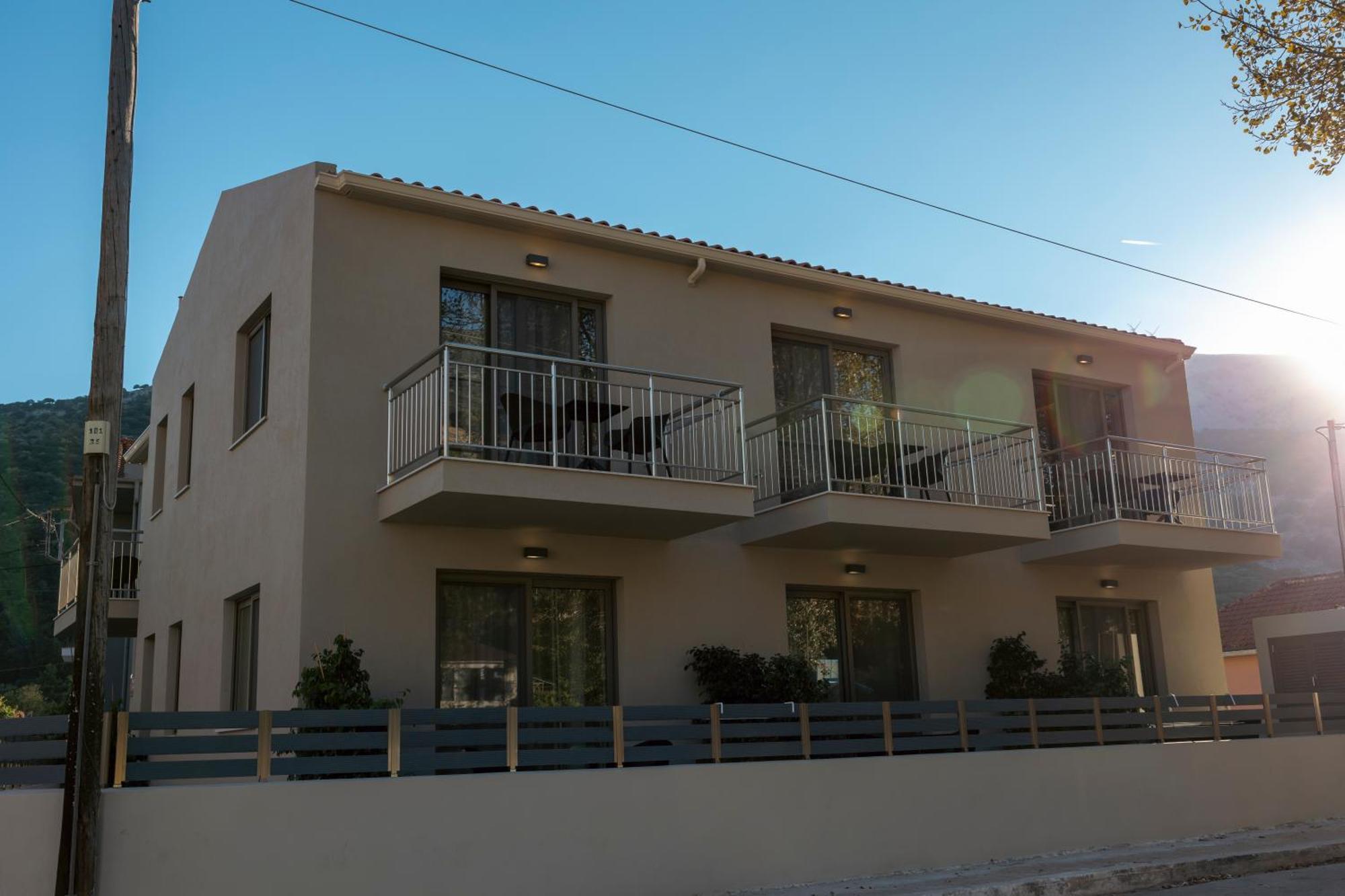 Nicole Studios Agia Efimia Exteriör bild